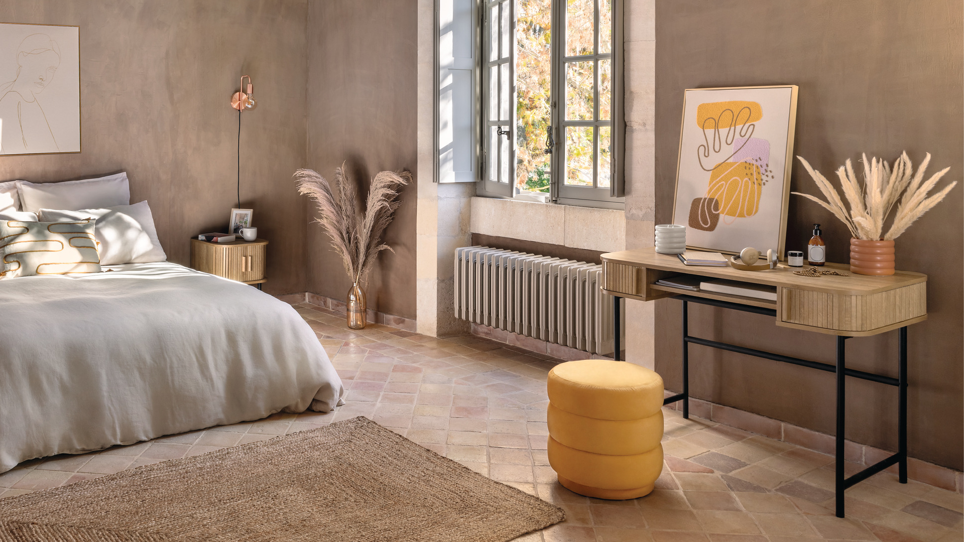 /on/demandware.static/-/Sites-homa-storefront-pt/default/dw50e07970/Mobiliário-Aparadores e consolas_20240124 textos SEO páginas categorias.jpg